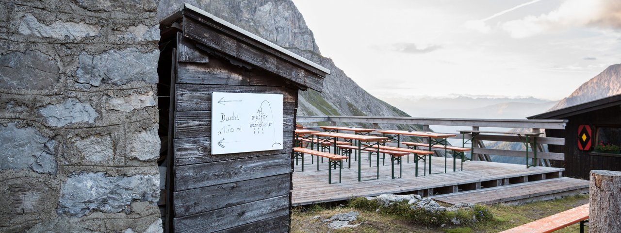 Sentiero dell’aquila, tappa 21: Rifugio Württemberger Haus – Rifugio Memminger Hütte, © Tirol Werbung/Dominik Gigler