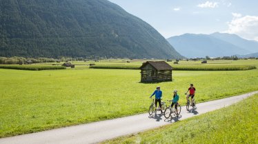 La pista ciclabile della Gurltal tra Imst e Nassereith, © Tirol Werbung/Frank Bauer