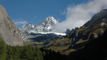 Il panorama dal rifugio Lucknerhaus sul Großglockner, © Osttirol Werbung/Isep