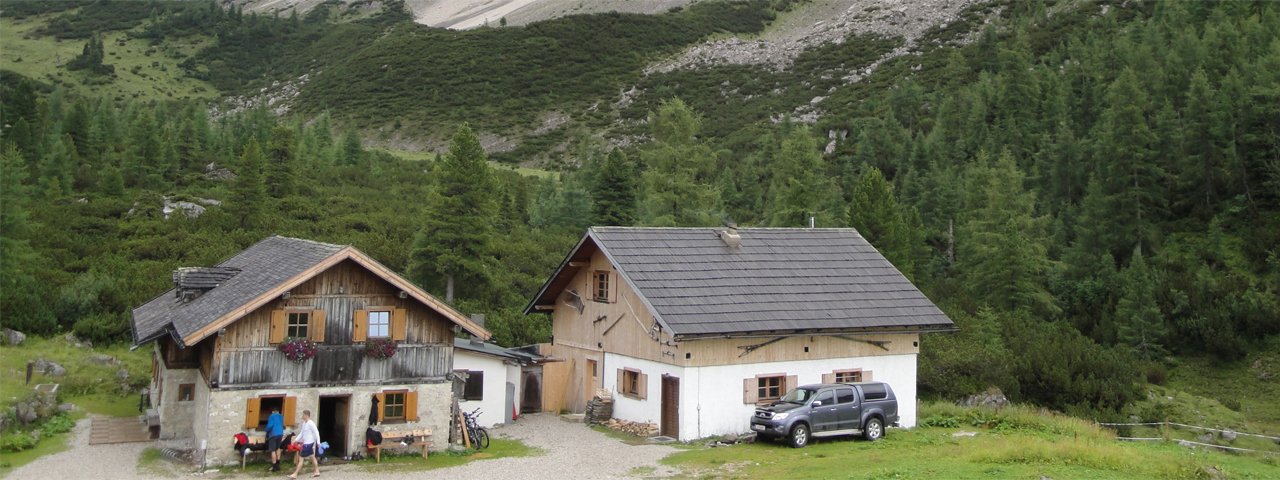 Sentiero dell’aquila, tappa 11: Rifugio Karwendelhaus – Rifugio Hallerangerhaus, © Tirol Werbung/Holger Gassler