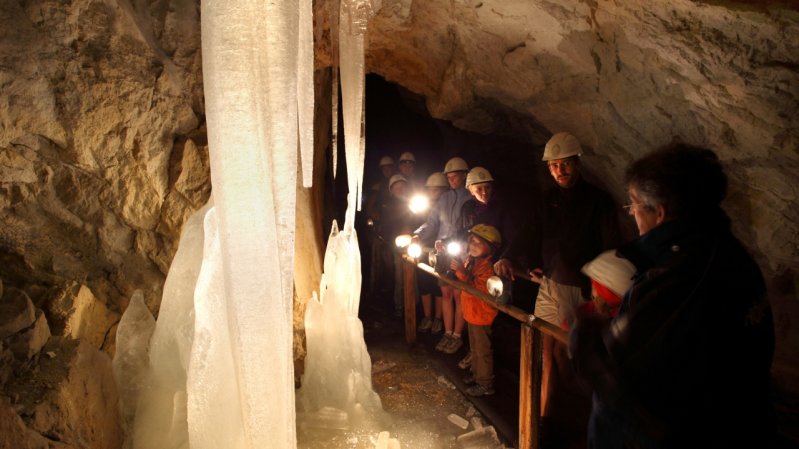 La grotta di ghiaccio Hundalm, © Hannes Dabernig